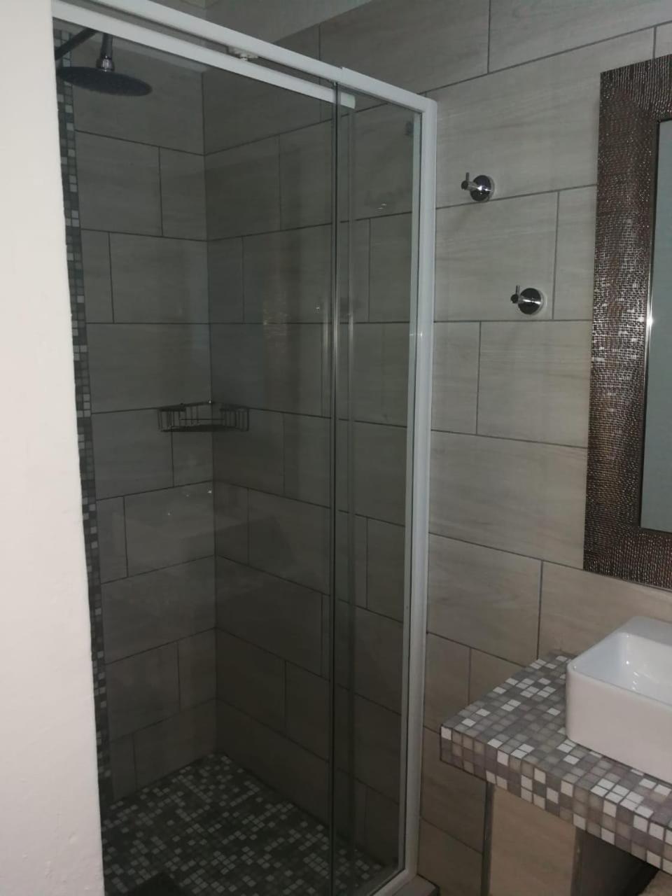 Abundance Lodge Mbombela Екстер'єр фото